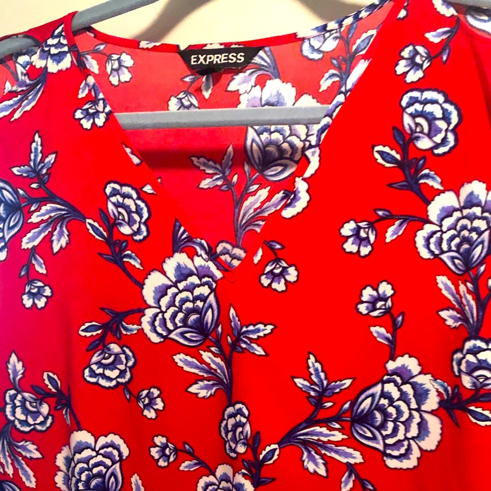 Express Red floral top
